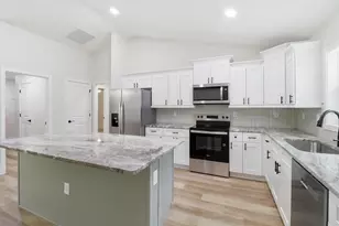 1683 W Pearson St, Hernando, FL 34442 - Photo 6