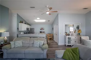 17403 SE 77th Sycamore Ave, The Villages, FL 32162 - Photo 8