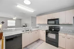 1647 Campos Dr, The Villages, FL 32162 - Photo 6