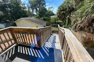 902 S Grove St, Eustis, FL 32726 - Photo 10