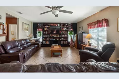 219 Bella Way, Groveland, FL 34736 - Photo 8