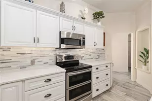 1241 Merryweather Way, The Villages, FL 32162 - Photo 10