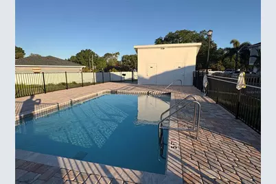 2525 6th Avenue Drive E, Bradenton, FL 34208 - Photo 18