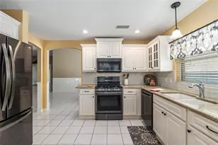 110 Chula Vista Ave, The Villages, FL 32159 - Photo 22