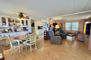 167 Jacaranda Dr, Leesburg, FL 34748 - Photo 10