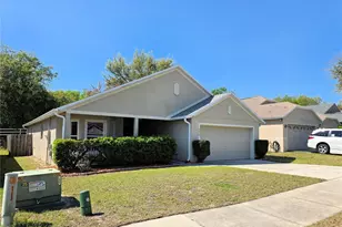 2076 Newtown Rd, Groveland, FL 34736 - Photo 4