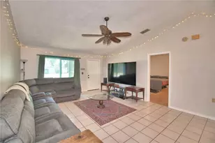 3654 Opal Dr, Mulberry, FL 33860 - Photo 4