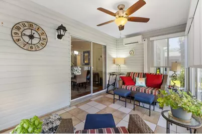 17448 SE 74th Seabrook Court, The Villages, FL 32162 - Photo 16