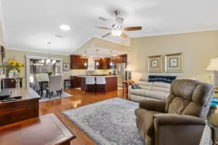 17448 SE 74th Seabrook Ct, The Villages, FL 32162 - Photo 6