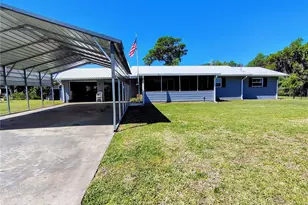 664 Cr 467, Lake Panasoffkee, FL 33538 - Photo 2