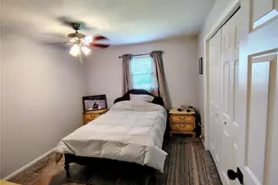 664 Cr 467, Lake Panasoffkee, FL 33538 - Photo 28