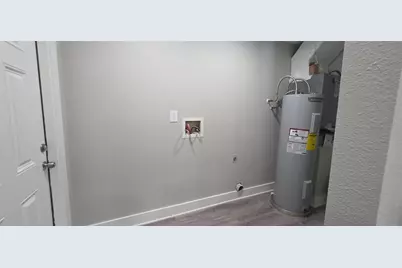 25829 Westmoreland Street, Sorrento, FL 32776 - Photo 14