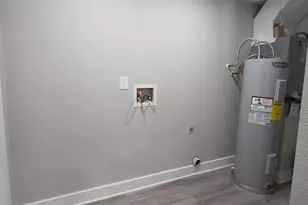 25829 Westmoreland St, Sorrento, FL 32776 - Photo 14