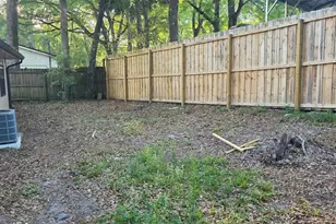 25829 Westmoreland St, Sorrento, FL 32776 - Photo 16