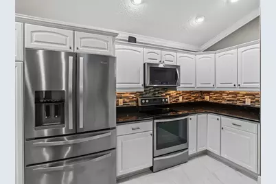 3556 Mistletoe Court, The Villages, FL 32163 - Photo 24