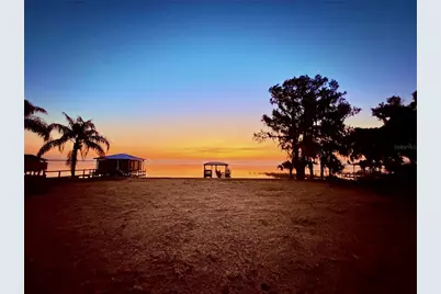 33942 Linda Lane, Leesburg, FL 34788 - Photo 2