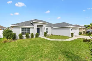 9778 Pepper Tree Pl, Wildwood, FL 34785 - Photo 2