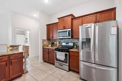 9778 Pepper Tree Place, Wildwood, FL 34785 - Photo 18