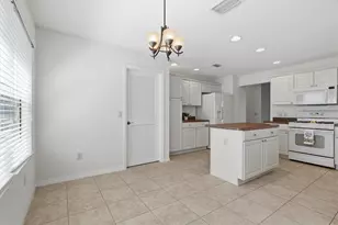 1563 Eastover Terrace, The Villages, FL 32162 - Photo 14