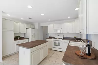 1563 Eastover Terrace, The Villages, FL 32162 - Photo 12