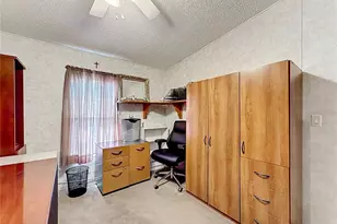 1658 Elkhart Cir, Tavares, FL 32778 - Photo 30