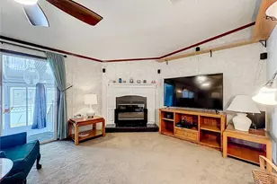 1658 Elkhart Cir, Tavares, FL 32778 - Photo 10