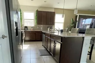 3060 Crispin Cir, Harmony, FL 34773 - Photo 12