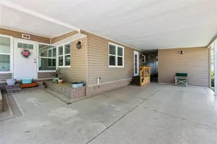 105 Orchid Way, Leesburg, FL 34748 - Photo 4