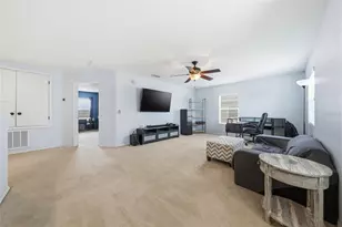 1765 Strathmore Cir, Mount Dora, FL 32757 - Photo 28