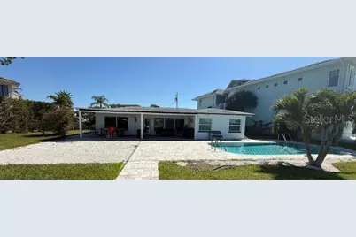 584 Crystal Drive, Madeira Beach, FL 33708 - Photo 6