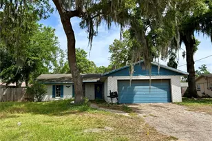 2061 SE 39th St, Ocala, FL 34480 - Photo 1