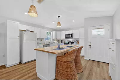 1984 Golden Palm Circle, Tavares, FL 32778 - Photo 10