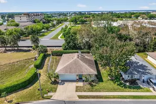 1984 Golden Palm Cir, Tavares, FL 32778 - Photo 4