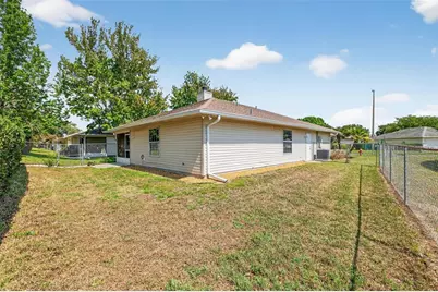 1984 Golden Palm Circle, Tavares, FL 32778 - Photo 30