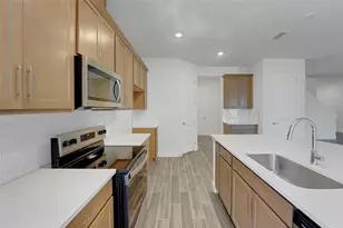 17527 Valleywood Pkwy, Land O Lakes, FL 34638 - Photo 22