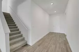 17527 Valleywood Pkwy, Land O Lakes, FL 34638 - Photo 12