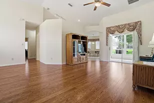 24530 Parlange Ct, Leesburg, FL 34748 - Photo 4