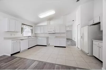 15702 Bay Vista Drive, Clermont, FL 34714 - Photo 10