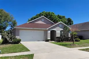 15702 Bay Vista Dr, Clermont, FL 34714 - Photo 2