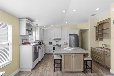 439 Grovewood Place, The Villages, FL 32162 - Photo 6