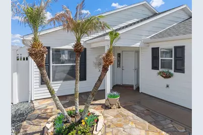 439 Grovewood Place, The Villages, FL 32162 - Photo 2