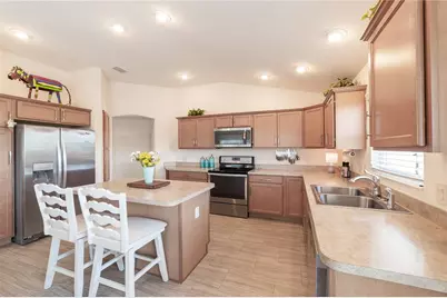 9155 SE 167th Ford Street, The Villages, FL 32162 - Photo 6