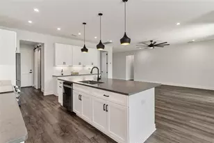 415 N Dixie Dr, Howey in the Hills, FL 34737 - Photo 20