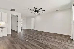 415 N Dixie Dr, Howey in the Hills, FL 34737 - Photo 14