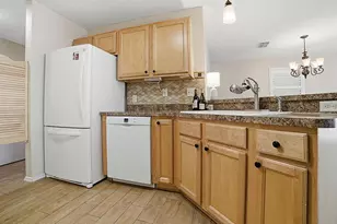 1018 Ridgeville Rd, The Villages, FL 32162 - Photo 10