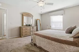 1018 Ridgeville Rd, The Villages, FL 32162 - Photo 16