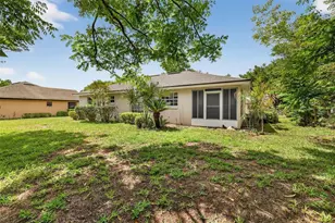 4873 Marsh Harbor Dr, Tavares, FL 32778 - Photo 20