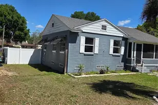 2306 Butler St, Leesburg, FL 34748 - Photo 2