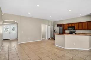 28931 Beauclaire Dr, Tavares, FL 32778 - Photo 14