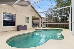 2133 Hunters Greene Dr, Lakeland, FL 33810 - Photo 4